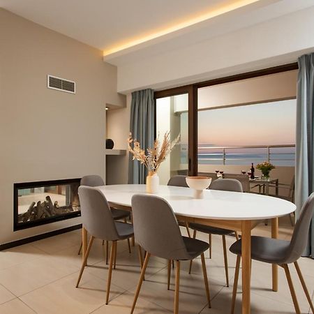 Overview Chania With Sea View And Amazing Sunset Chrissi Akti Chania Exterior foto