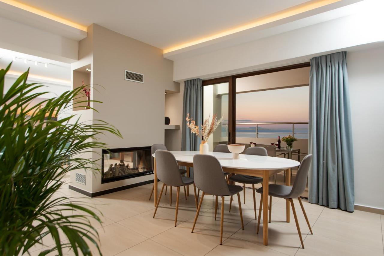 Overview Chania With Sea View And Amazing Sunset Chrissi Akti Chania Exterior foto